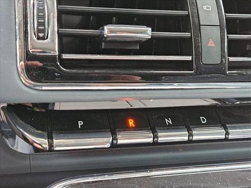 Used 2019 Lincoln Navigator Black Label AWD/4WD image 11