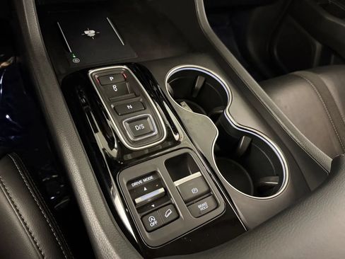 Used 2023 Honda Pilot Touring image 27