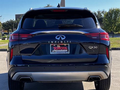 Used 2021 INFINITI QX50 Luxe image 5