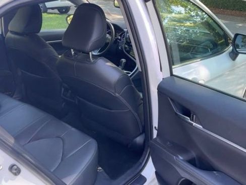 Used 2023 Toyota Camry XLE w/ Navigation Package FWD image 12