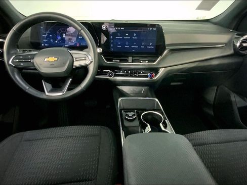 Used 2026 Chevrolet Equinox LT FWD image 15