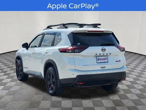 Certified 2025 Nissan Rogue SV AWD/4WD image 3
