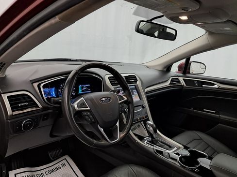 Used 2014 Ford Fusion Energi SE image 7