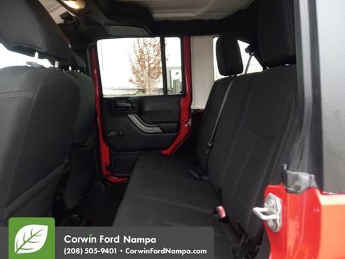 Used 2018 Jeep Wrangler Unlimited Sport w/ Connectivity Group image 23