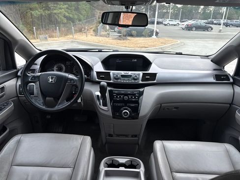 Used 2013 Honda Odyssey EX-L image 16