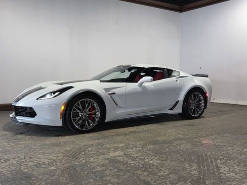 Used 2019 Chevrolet Corvette Z06 image 25