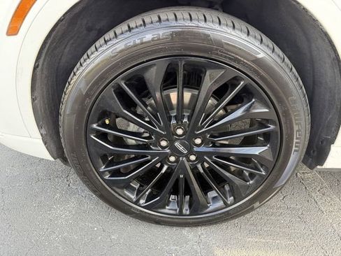 Used 2023 Lincoln Corsair Reserve w/ Jet Appearance Package FWD image 45