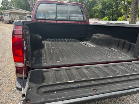Used 2004 Ford F250 XL AWD/4WD image 6