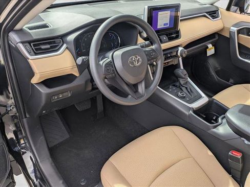 New 2025 Toyota RAV4 LE image 3