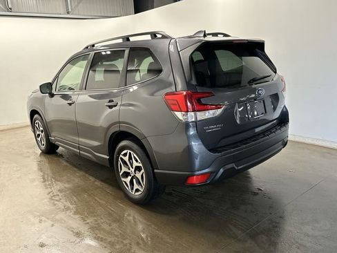 Certified 2022 Subaru Forester Premium image 32