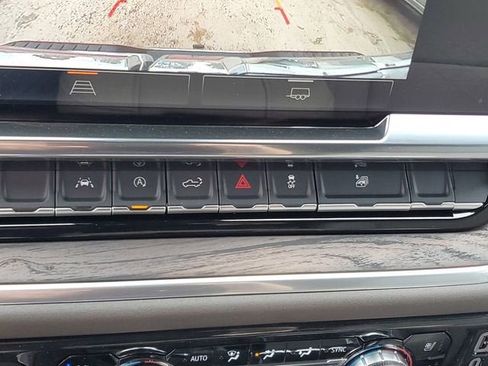 New 2026 GMC Sierra 1500 SLT w/ SLT Premium Package RWD image 24