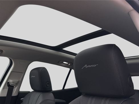 New 2026 Buick Envision Avenir image 17