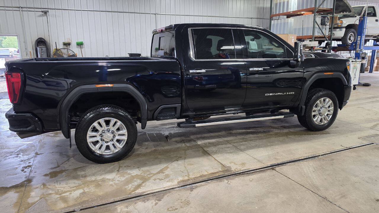 Used 2022 GMC Sierra 2500 Denali w/ Denali Ultimate Package AWD/4WD image 9