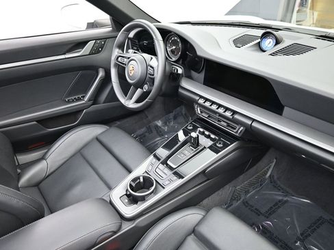Used 2024 Porsche 911 Carrera S image 9