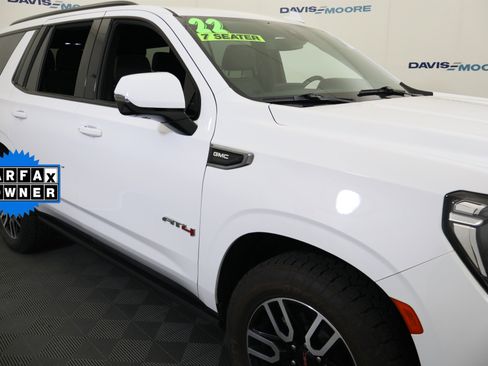 Certified 2022 GMC Yukon AT4 w/ Technology Package AWD/4WD image 4