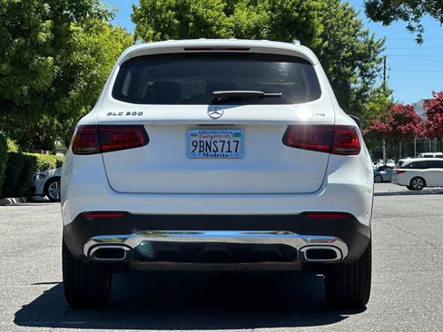 Used 2022 Mercedes-Benz GLC 300 4MATIC image 4