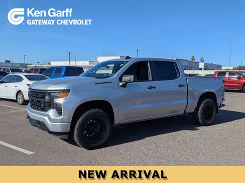 Used 2022 Chevrolet Silverado 1500 Custom w/ LPO, Dark Essentials Package image 1