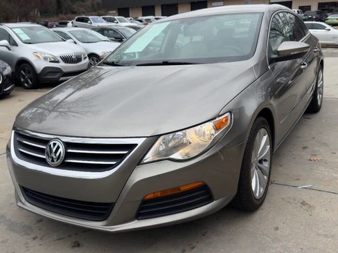 Used 2012 Volkswagen CC Sport image 8
