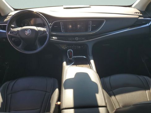 Used 2021 Buick Enclave Avenir w/ Avenir Technology Package AWD/4WD image 11