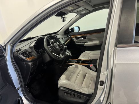 Used 2021 Honda CR-V Touring image 14