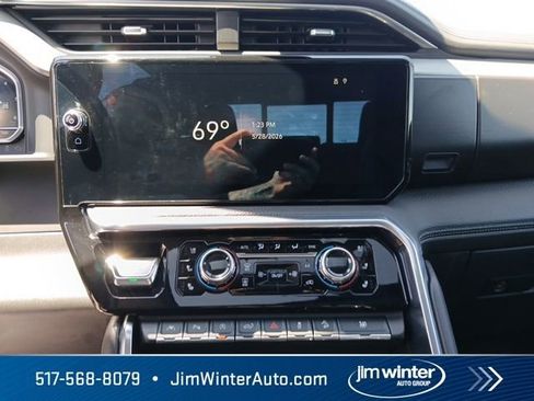 Used 2023 GMC Sierra 1500 Denali AWD/4WD image 24