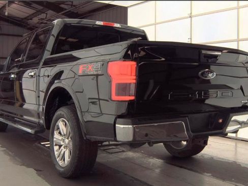 Used 2019 Ford F150 Lariat w/ Equipment Group 502A Luxury AWD/4WD image 4