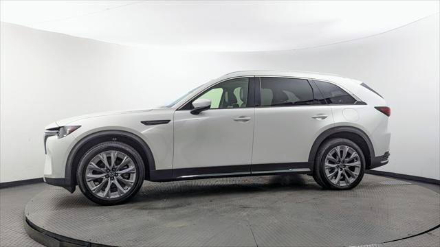 Used 2024 MAZDA CX-90 3.3 Turbo w/ Premium Package AWD/4WD image 3