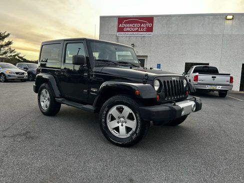 Used 2012 Jeep Wrangler Sahara w/ Dual Top Group image 3