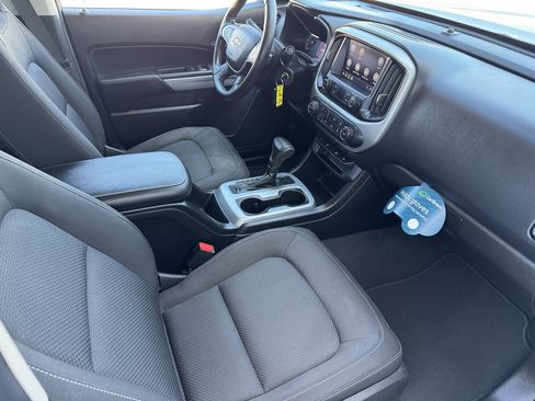 Used 2020 Chevrolet Colorado LT w/ LT Convenience Package RWD image 21