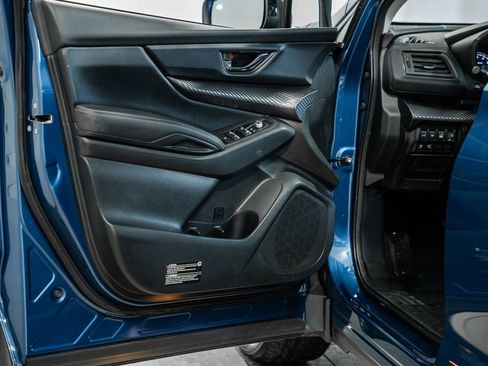 Used 2022 Subaru Ascent Onyx Edition image 41