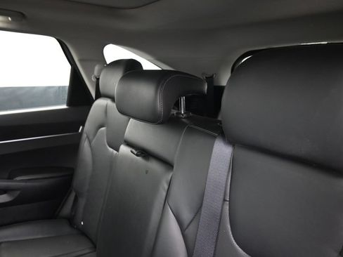 Certified 2024 Kia Sorento S w/ Panoramic Sunroof Package AWD/4WD image 12