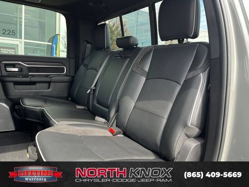 New 2026 RAM 2500 Laramie AWD/4WD image 15