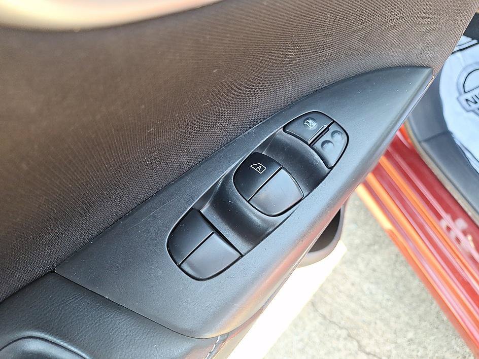 Used 2019 Nissan Sentra SV FWD image 10