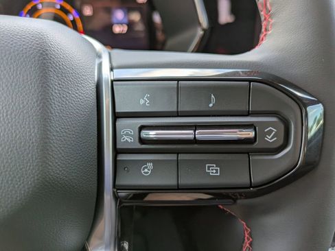 New 2026 Chevrolet Colorado Z71 w/ Technology Package image 25