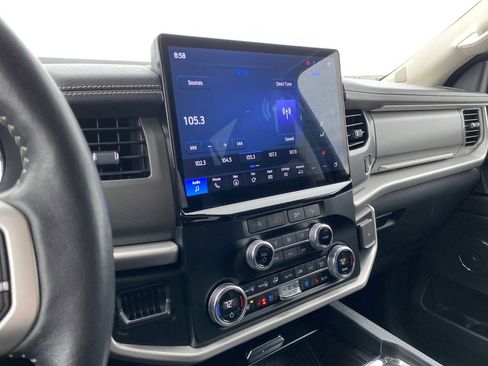 Used 2024 Ford Expedition XLT AWD/4WD image 23