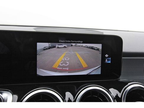 Used 2023 Mercedes-Benz GLB 250 4MATIC image 22