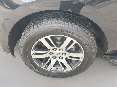 Used 2024 Ford Expedition Max Limited RWD image 35