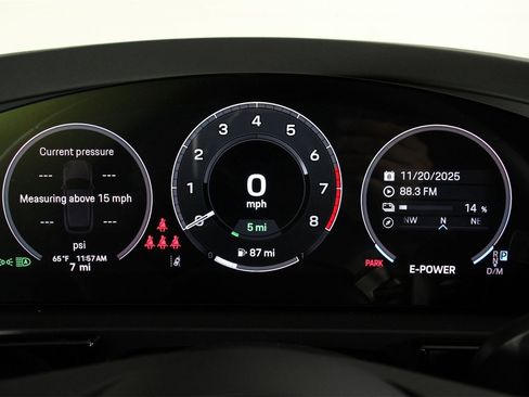 New 2026 Porsche Cayenne E-Hybrid image 13