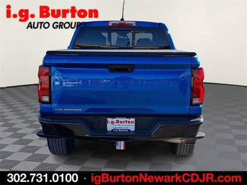 Used 2024 Chevrolet Colorado Z71 w/ Z71 Convenience Package 2 image 5
