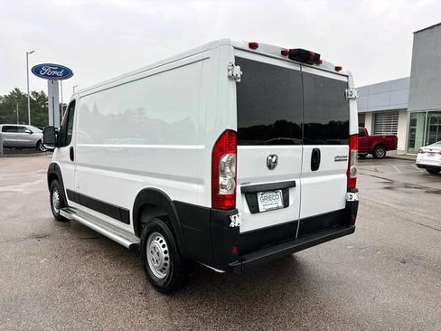Used 2025 RAM ProMaster 2500 w/ U-Haul Equipment Group FWD image 5