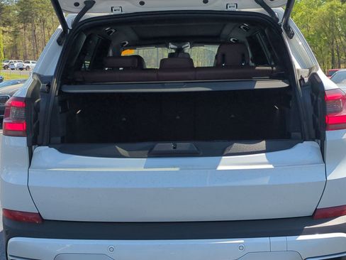 Used 2023 BMW X5 xDrive40i w/ Premium Package image 30