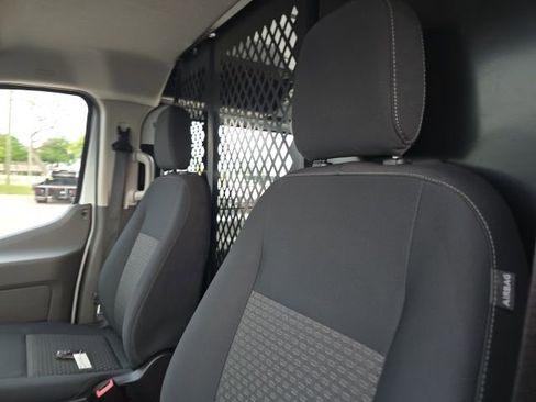 Used 2024 Ford Transit 250 Low Roof w/ Exterior Upgrade Package image 8