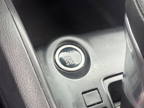 Used 2023 Nissan Kicks S w/ Interior Electronics Package FWD image 21