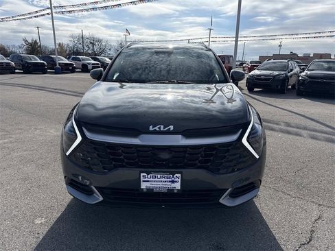 Used 2024 Kia Sportage EX image 9