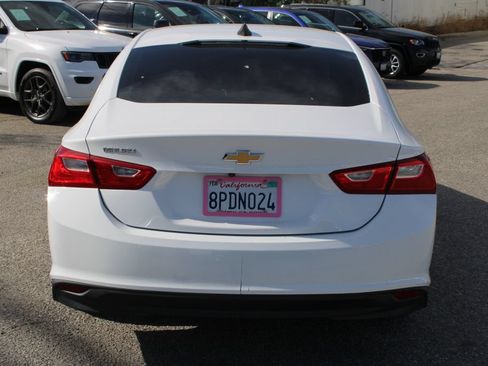 Used 2020 Chevrolet Malibu LS w/ LPO, Convenience Package 1 FWD image 5