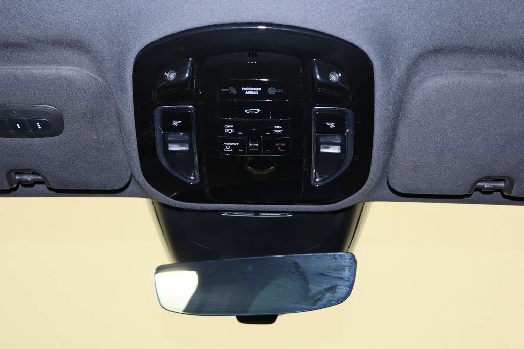 Used 2023 Maserati Grecale GT AWD/4WD image 24