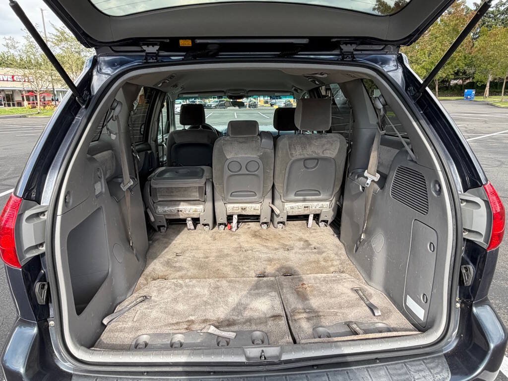 Used 2007 Toyota Sienna CE FWD image 18