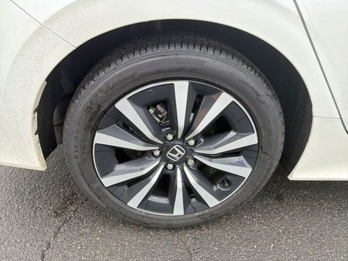 Used 2023 Honda Civic EX image 26