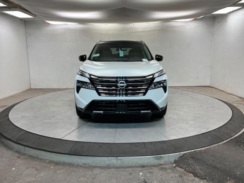 New 2026 Nissan Rogue Platinum w/ Platinum Premium Package image 8