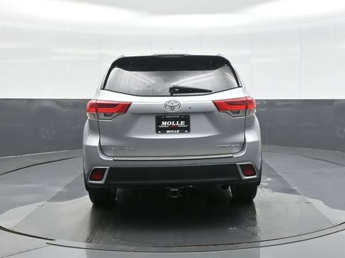 Used 2017 Toyota Highlander Limited w/ Protection Package #3 AWD/4WD image 6